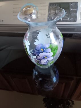 Unk Clear Glass Vase with Hand-Painted Purple Flowers and Green Leaves
